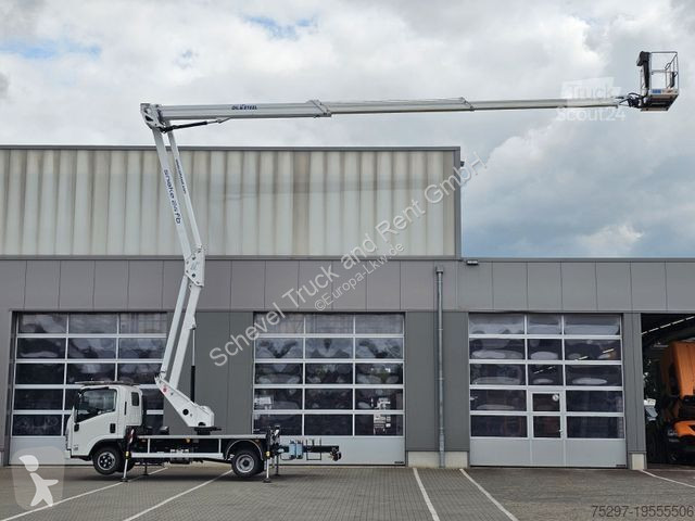 Kamion Isuzu Teleskop-Bühne *24m* Strom,-...