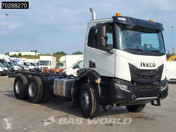 Camion châssis Iveco neuf