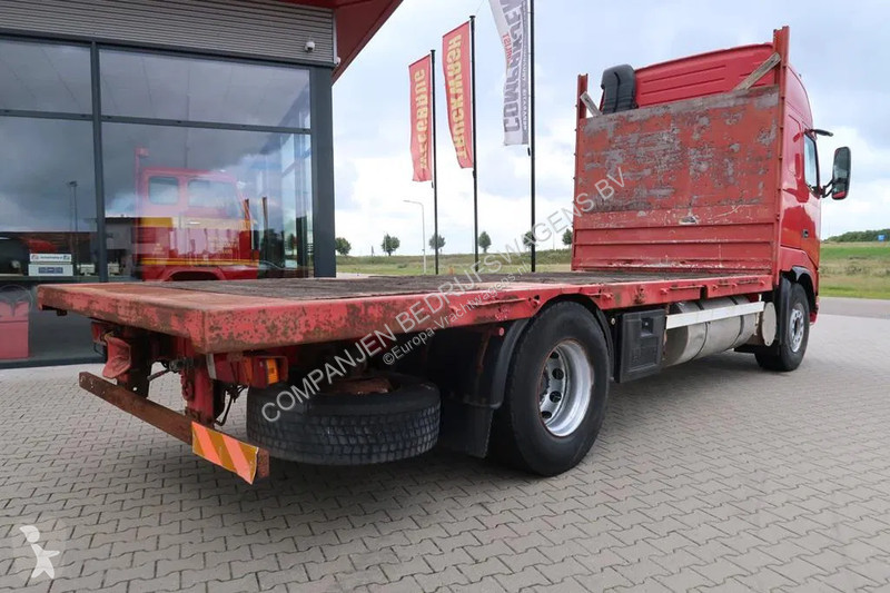 Camion Volvo 12420 12-420 - Platform truck