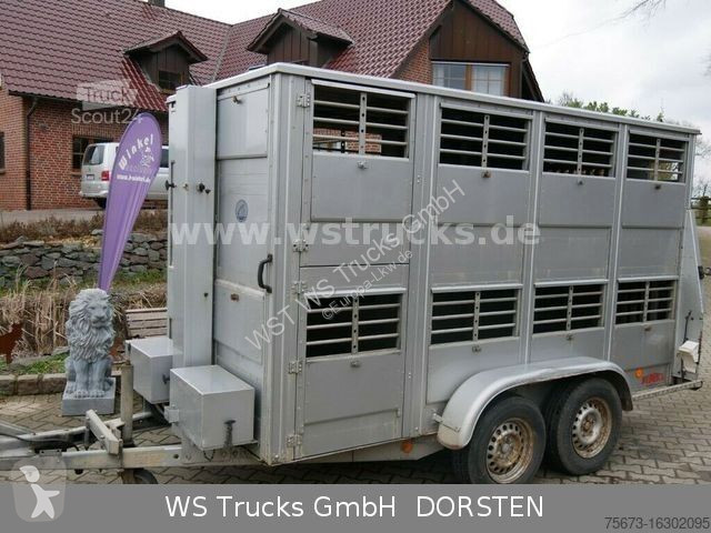 Véhicule utilitaire 2 Stock Doppelstock...