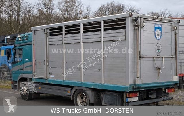 Camion Mercedes 1223 1 Stock Hohe Gitter...