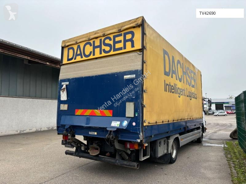 Camion Mercedes II 818L