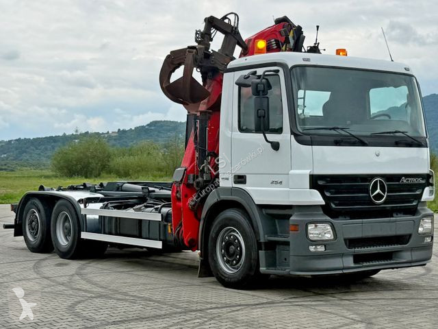 Camión Mercedes ACTROS 2541 * ABROLLKIPPER *...