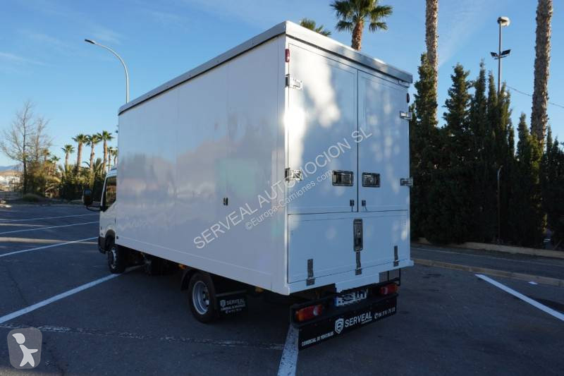 Camion Nissan