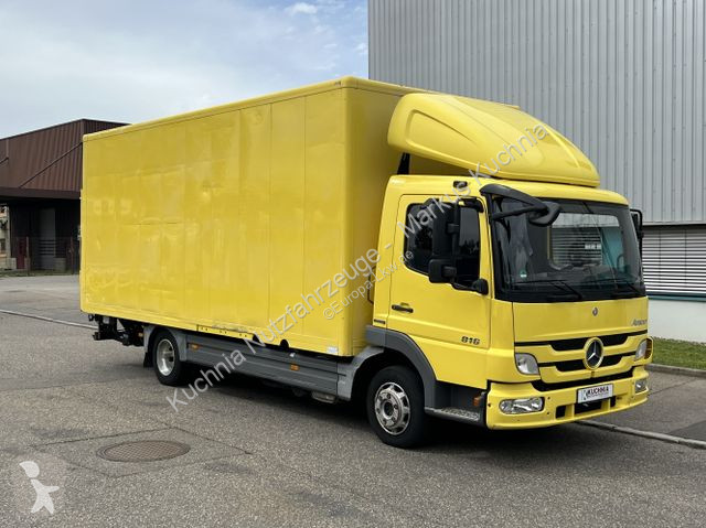 Kamion Mercedes 816L Möbelkoffer 6,15m LBW...