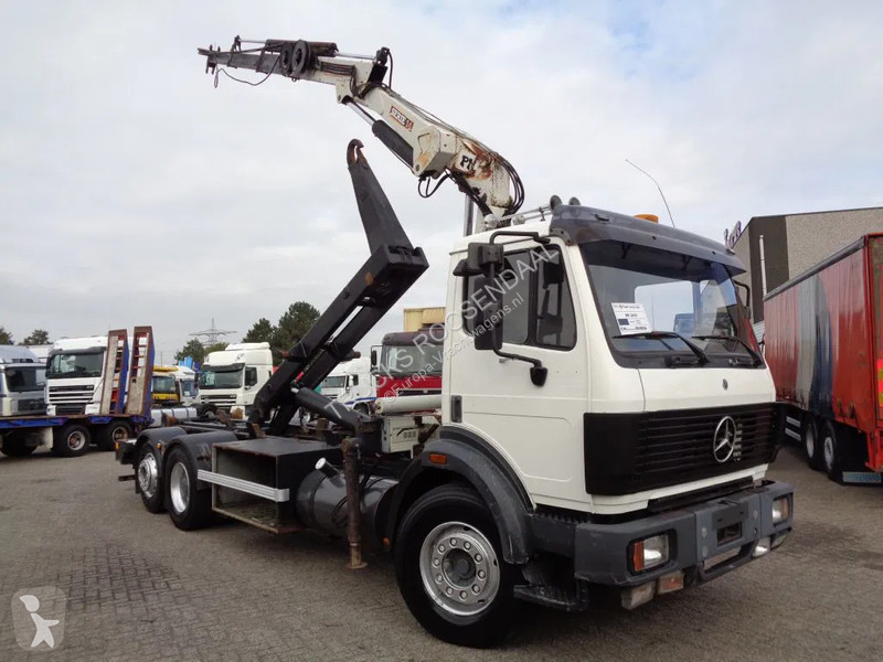 Camion Mercedes 2433 + Semi-Auto + PTO + Serie...