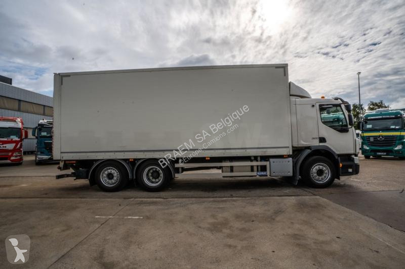 Camion Volvo 320 -6X2 +DHOLLANDIA 2.5T- 194.400 KM