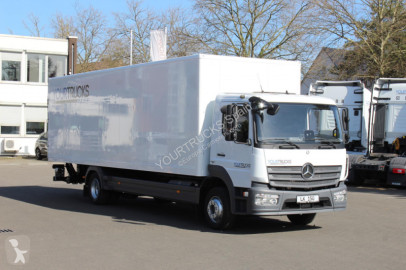 Camion fourgon Mercedes