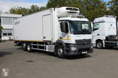 Camion frigo Mercedes