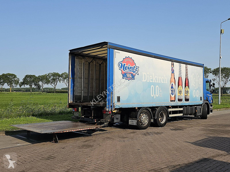 Camion Scania 360 2500 kg lift