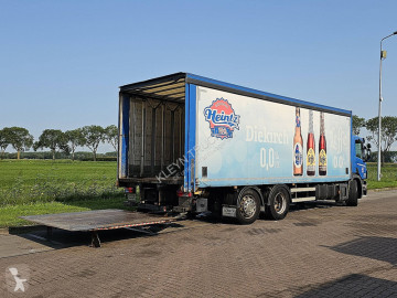 Camion Scania P 360 2500 kg lift