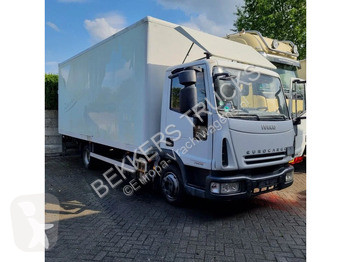 Camion fourgon Iveco