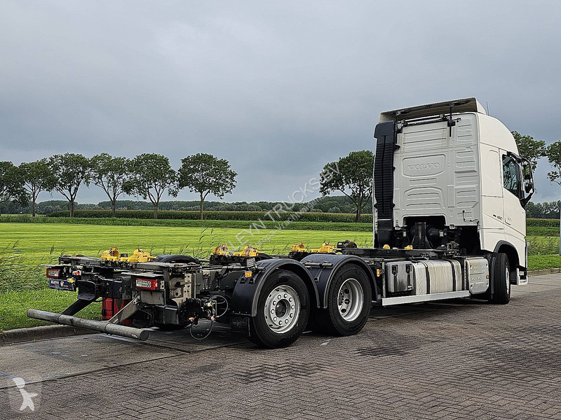 Kamion Volvo FH  6x2*4