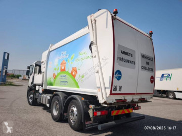 Camion benne à ordures ménagères Renault
