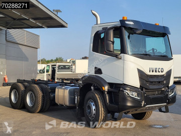 Camion châssis Iveco neuf