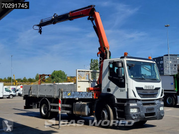 Camion grue Iveco