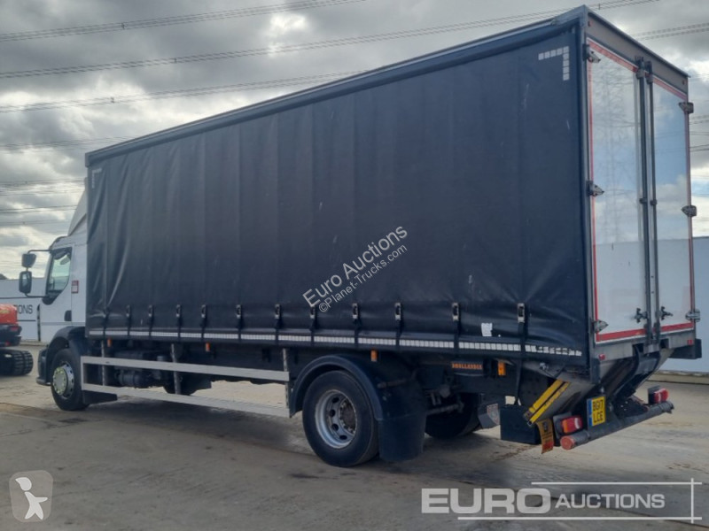 Camion Renault D18