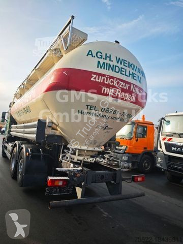 Camion Volvo Silo Futtermittel Food Spitzer...