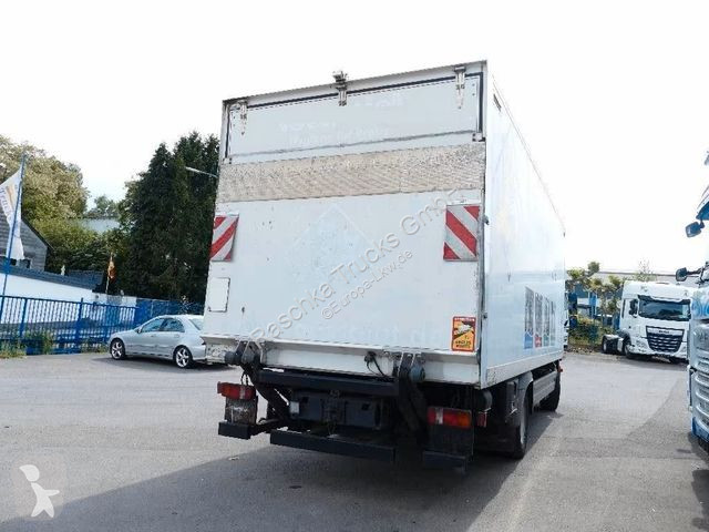 Kamion Mercedes 1224 Koffer*Schaltgetriebe*