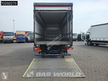 Camion fourgon Scania