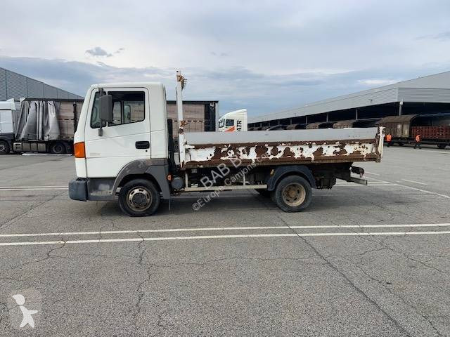 Camion Nissan