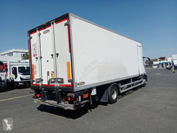 Camion frigo multi température Iveco