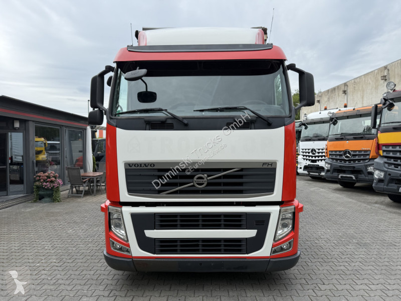 Camion Volvo 0 6X2*4 Palfinger 29002 bis 27 Meter