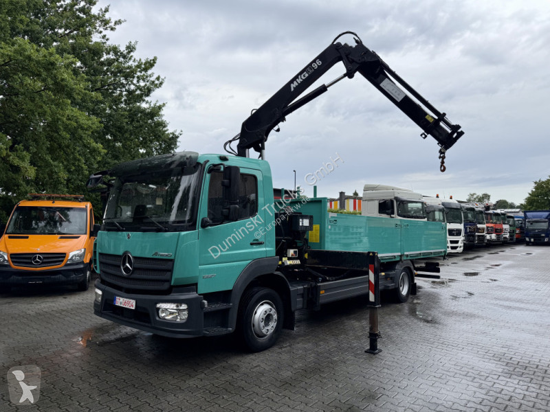 Kamion Mercedes 1227 Kran MKG 96