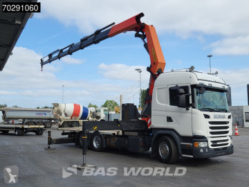 Kamion jeřáb Scania