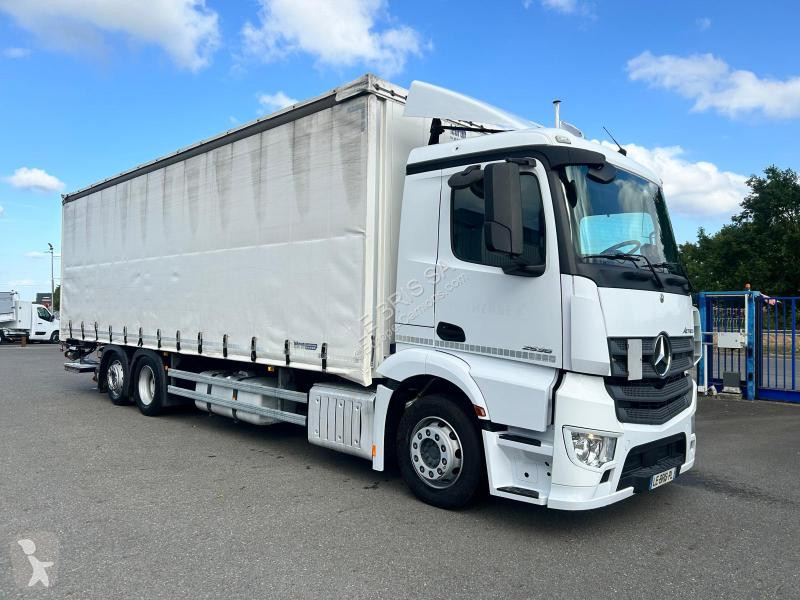 Camion Mercedes 2536