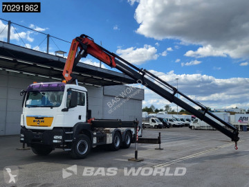Camion grue MAN