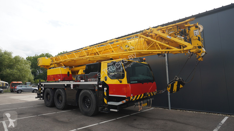 Camion Liebherr 1050-3.1 6X4X6 WITH JIB VARIOBASE