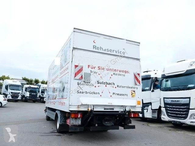 Kamion Mercedes 816 Koffer*Schaltgetriebe*LBW*