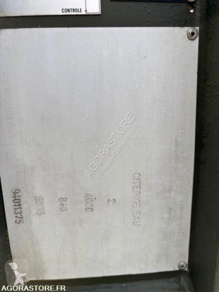 Echipamente pentru camioane  4000 L
