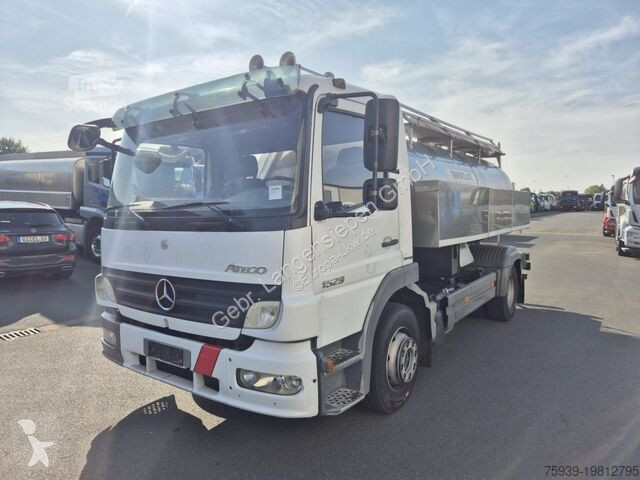 Camion Mercedes 1529 Isoliert - Impeller Anlage