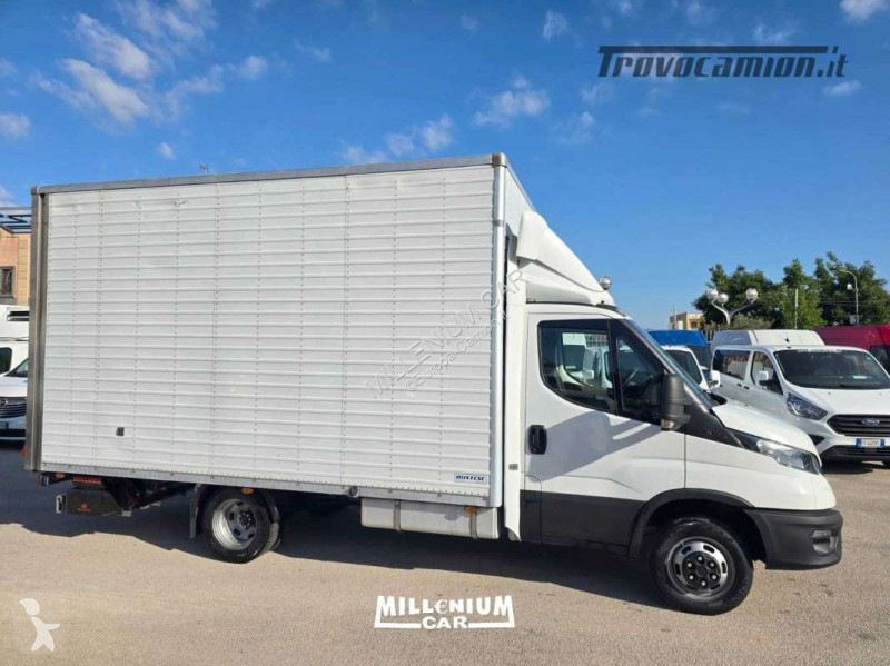 Veicolo commerciale Iveco 35-16 FURGONE SPONDA...
