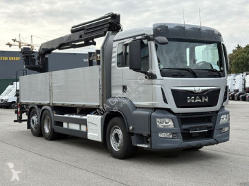 Camion grue MAN