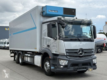 Camion frigo Mercedes