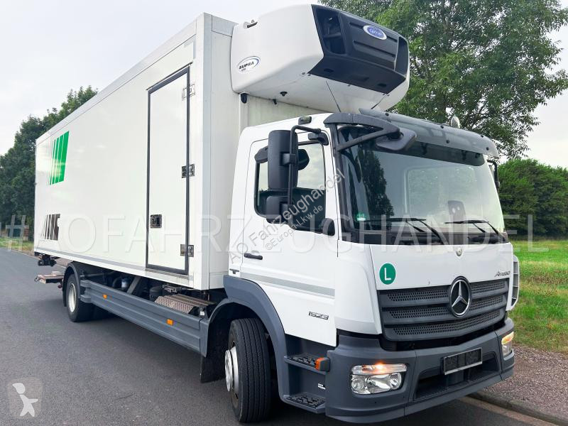 Camion Mercedes 1523 - E6 - Carrier 1250 -...