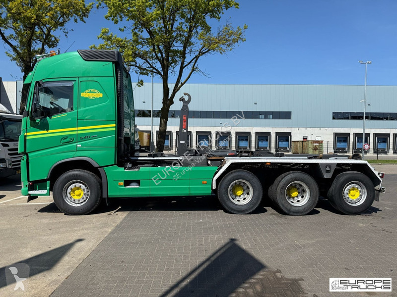 Kamion Volvo FH540 Full Air - Hiab Hook 21 T - 8x4