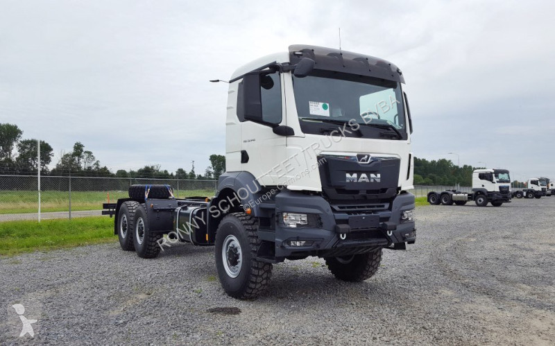 Camion MAN TGS 33.440 6x6 BB CH TGS 33.440 6x6...