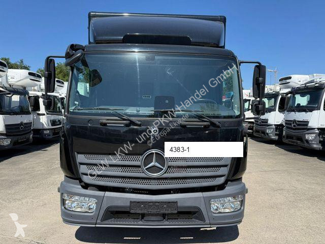 Kamion Mercedes 818