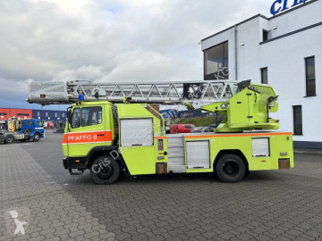 Camion fourgon pompe-tonne/secours routier Mercedes