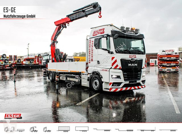 Camión MAN 26.480 6x2-4 LL CH mit Fassi...