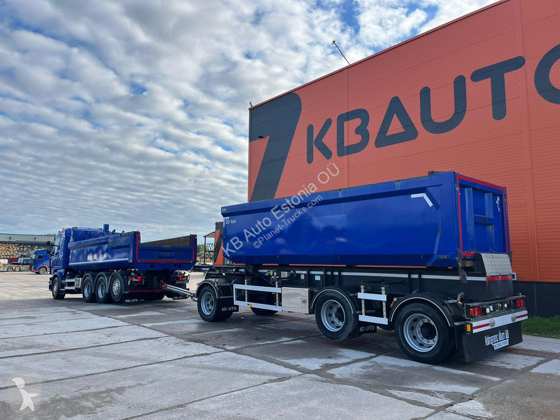 Kamion Scania R 560 8x4*4 BOX =6180 mm