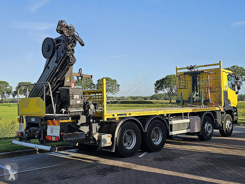 Vrachtwagen Renault K 430 HIAB 232ES-5