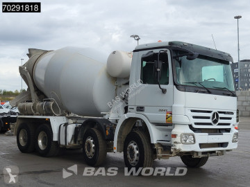 Camion béton toupie / Malaxeur Mercedes