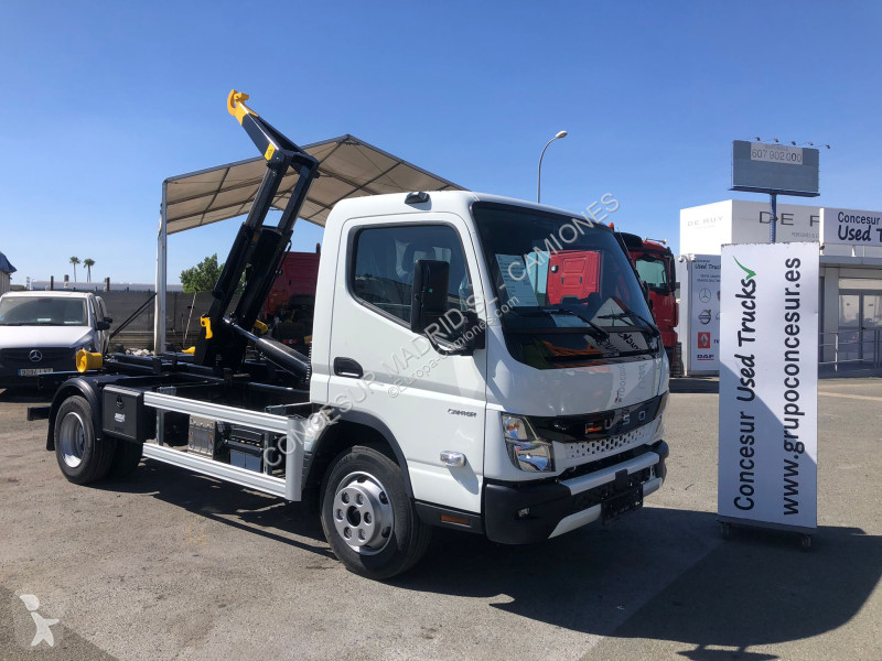 Kamion Mitsubishi Fuso  7C18