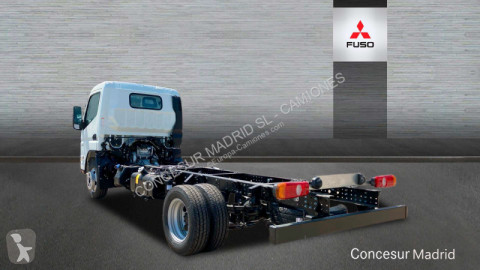 Camión chasis Fuso nuevo