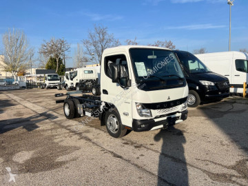 Camion Mitsubishi Fuso Canter 3S13